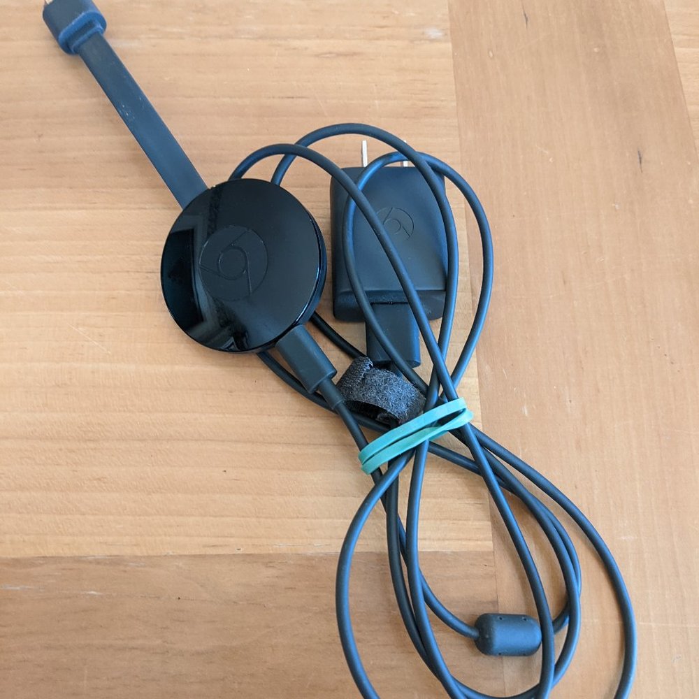 *SOLD* Google Chromecast